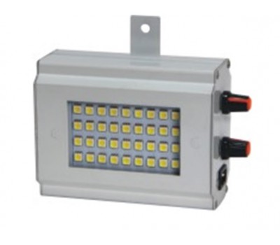 Световой прибор Polarlights PL-P180 LED MINI STROBE